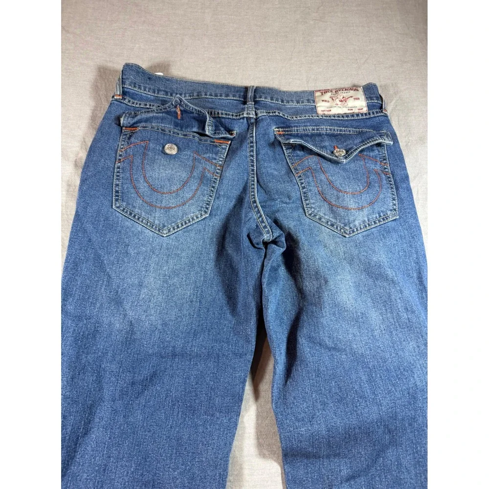 True Religion Geno Relaxed Slim Jeans Mens 37x31 Blue Excellent Horseshoe Stitch